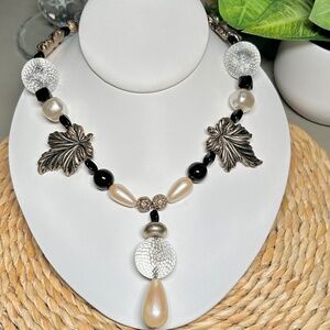 Vintage Corēēn Acrylic Leaf and Beaded Statement Necklace